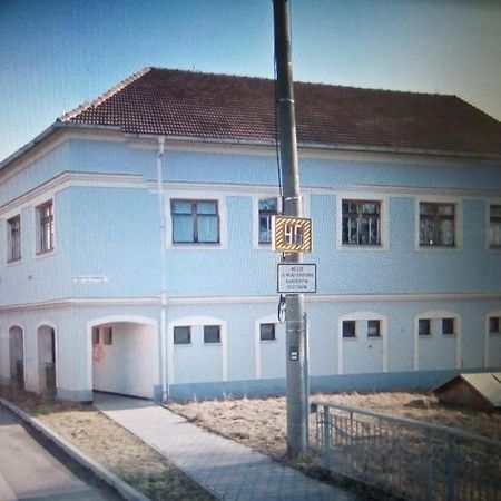 Penzion U Nahonu Mesto Touskov Luaran gambar