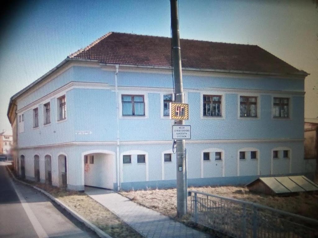 Penzion U Nahonu Mesto Touskov Luaran gambar