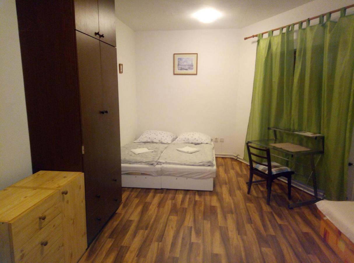 Penzion U Nahonu Mesto Touskov Luaran gambar