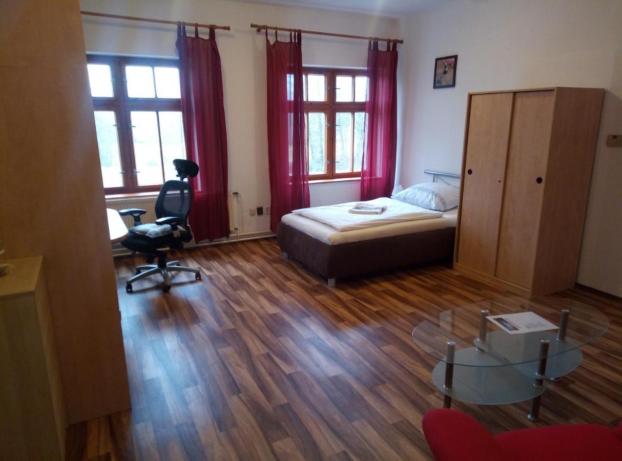 Penzion U Nahonu Mesto Touskov Luaran gambar